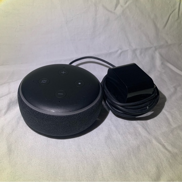Amazon Alexa Echo Dot - Picture 2 of 3
